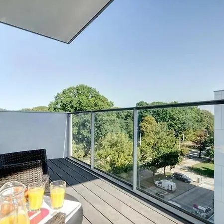 Nadmorze Q4apartments Гданьск